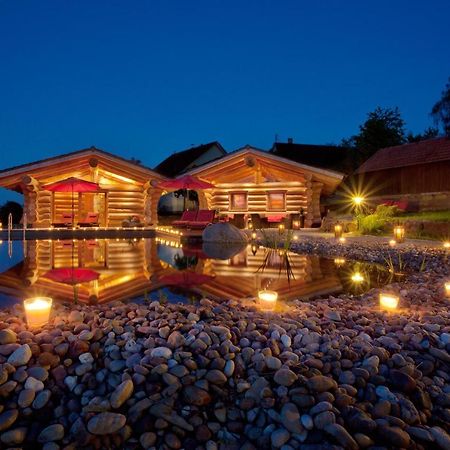 Hotel Konradshof Seewald エクステリア 写真